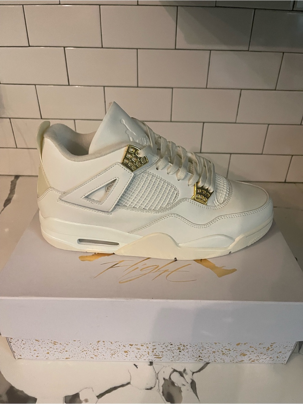 Mens Retro 4 Metallic Gold Size 11.5.